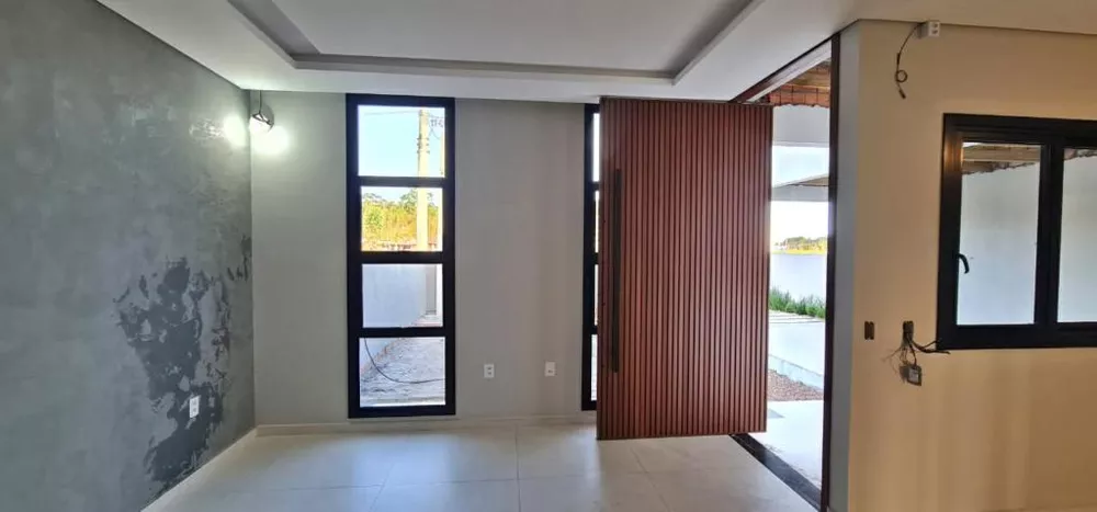 Casa à venda com 2 quartos, 107m² - Foto 3