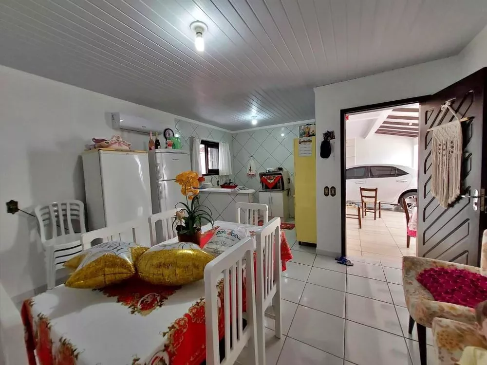 Casa, 3 quartos, 98 m² - Foto 4