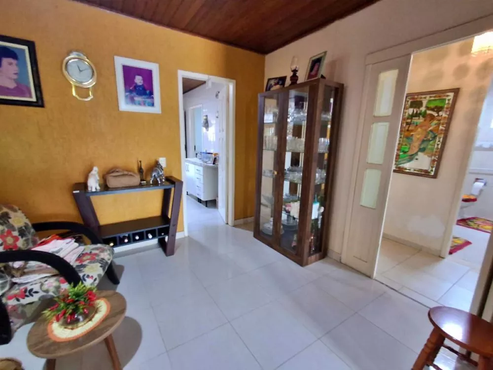 Casa, 4 quartos, 190 m² - Foto 3