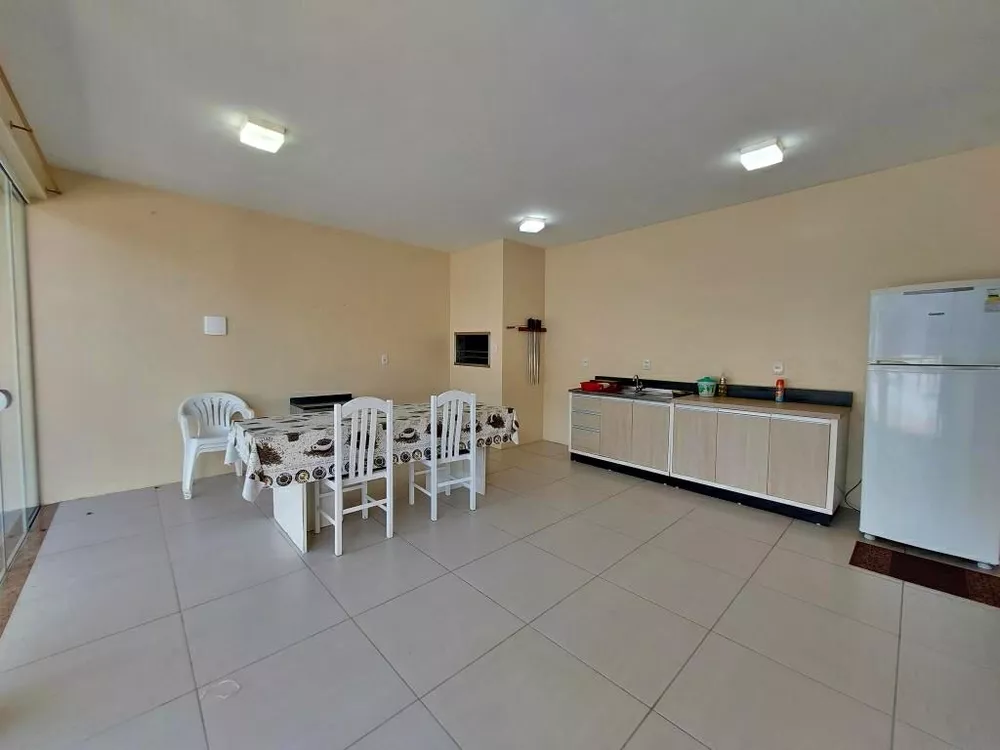 Casa, 4 quartos, 150 m² - Foto 2