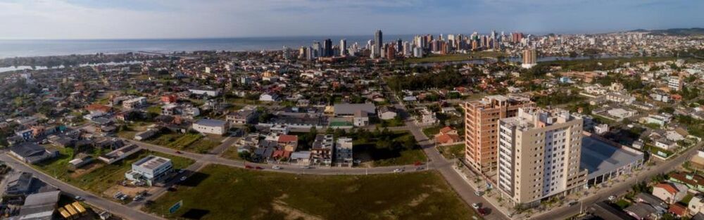 Apartamento à venda com 3 quartos, 81m² - Foto 4