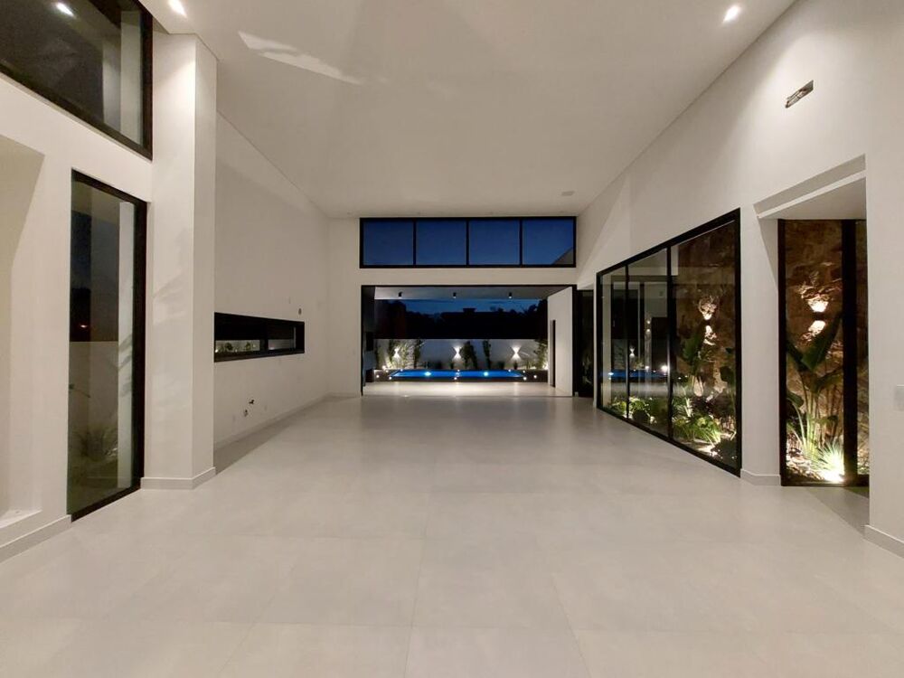 Casa, 4 quartos, 288 m² - Foto 3