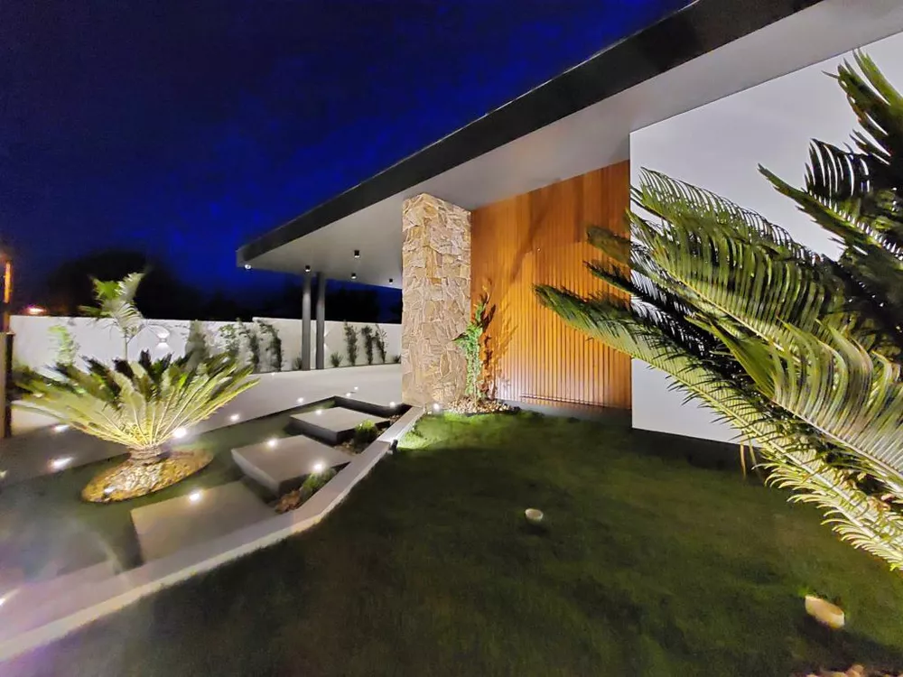 Casa, 4 quartos, 288 m² - Foto 2