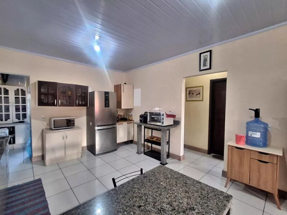 Casa, 2 quartos, 140 m² - Foto 2