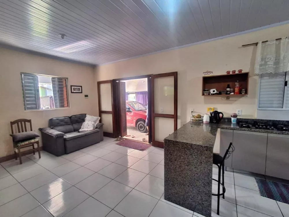 Casa, 2 quartos, 140 m² - Foto 1
