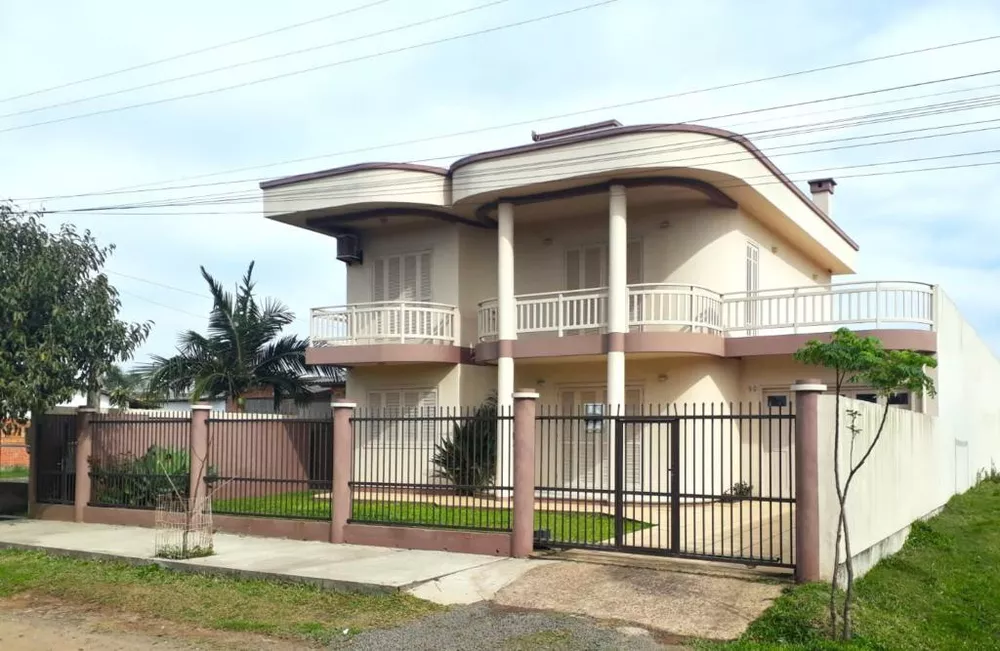 Casa, 3 quartos, 300 m² - Foto 1