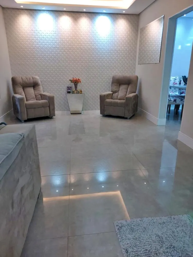 Casa, 4 quartos, 250 m² - Foto 6