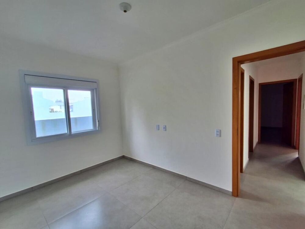 Casa à venda com 3 quartos, 121m² - Foto 4