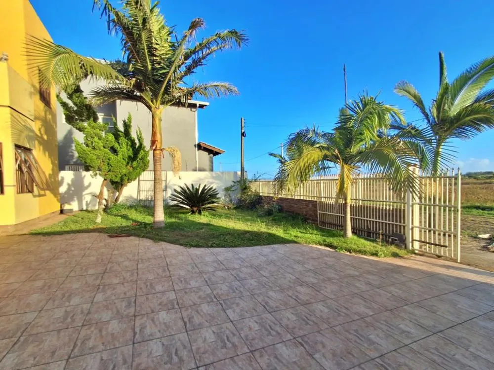 Casa, 3 quartos, 200 m² - Foto 1