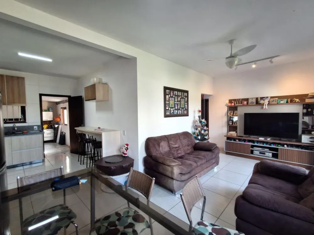 Casa, 6 quartos, 180 m² - Foto 9