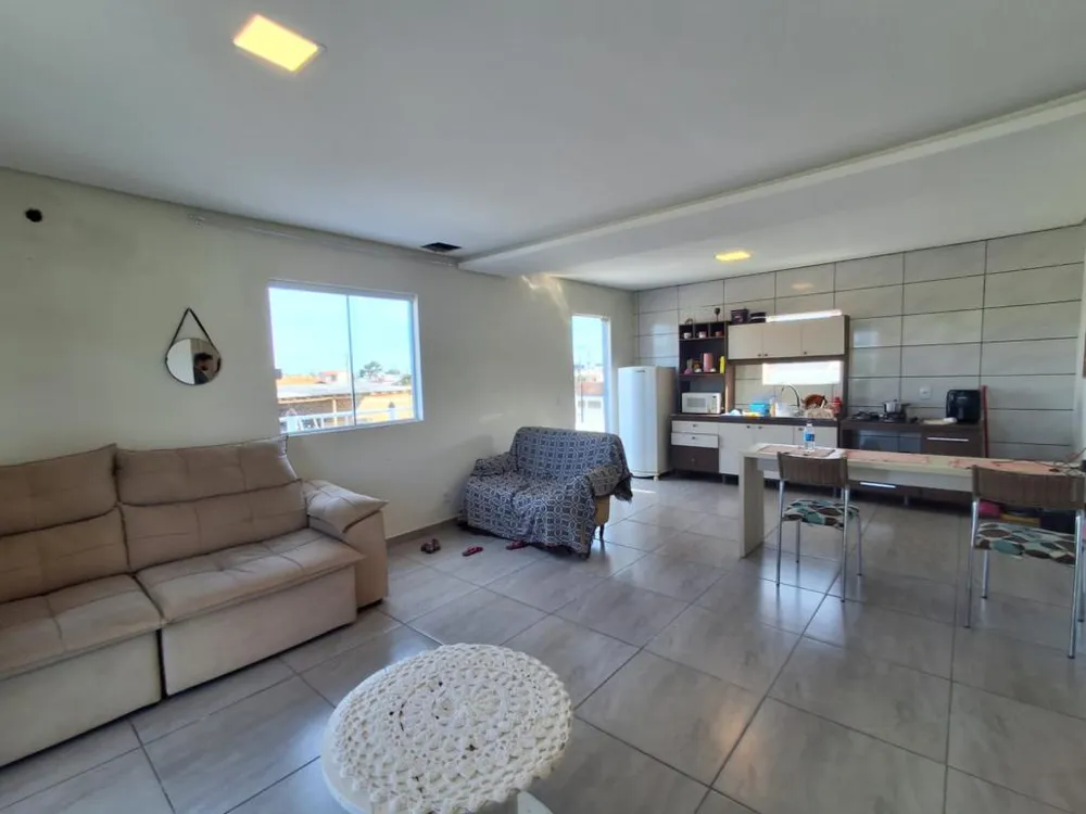 Casa, 6 quartos, 180 m² - Foto 4