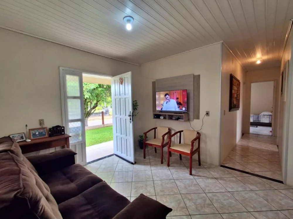 Casa, 4 quartos, 122 m² - Foto 2