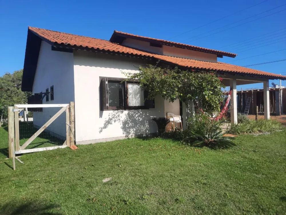 Casa, 3 quartos, 121 m² - Foto 1