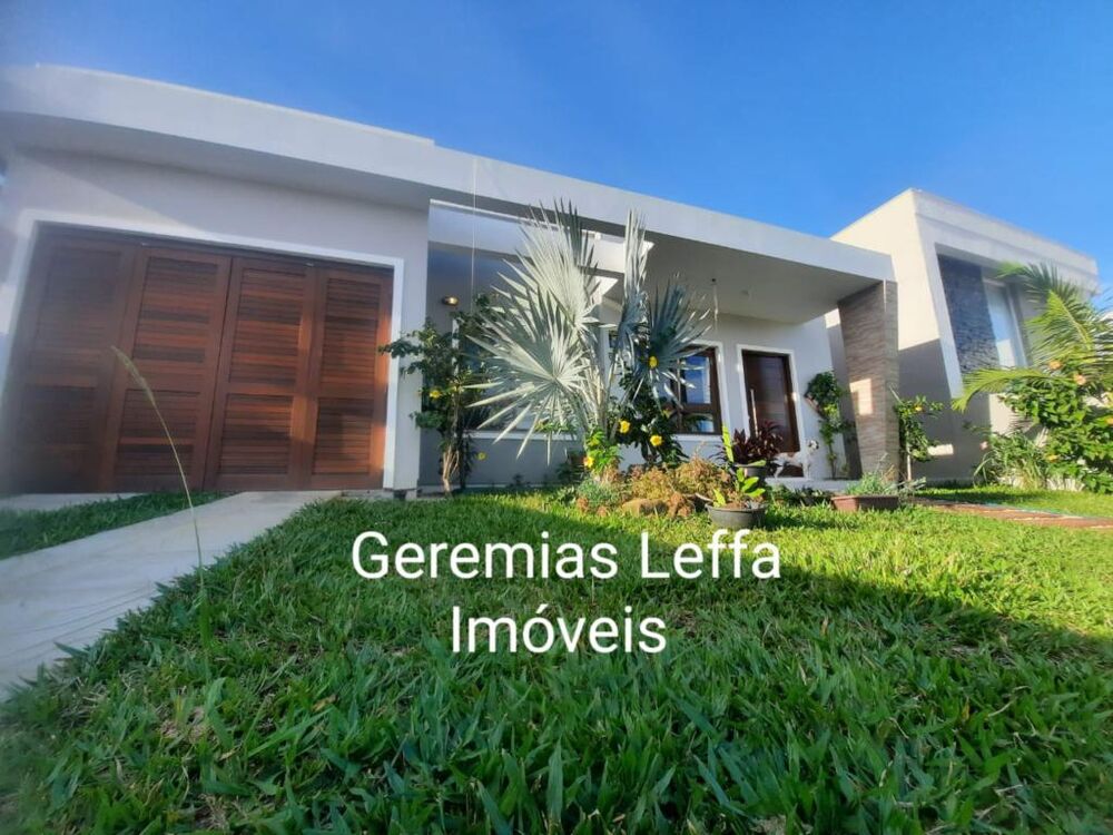 Casa à venda com 2 quartos, 90m² - Foto 3