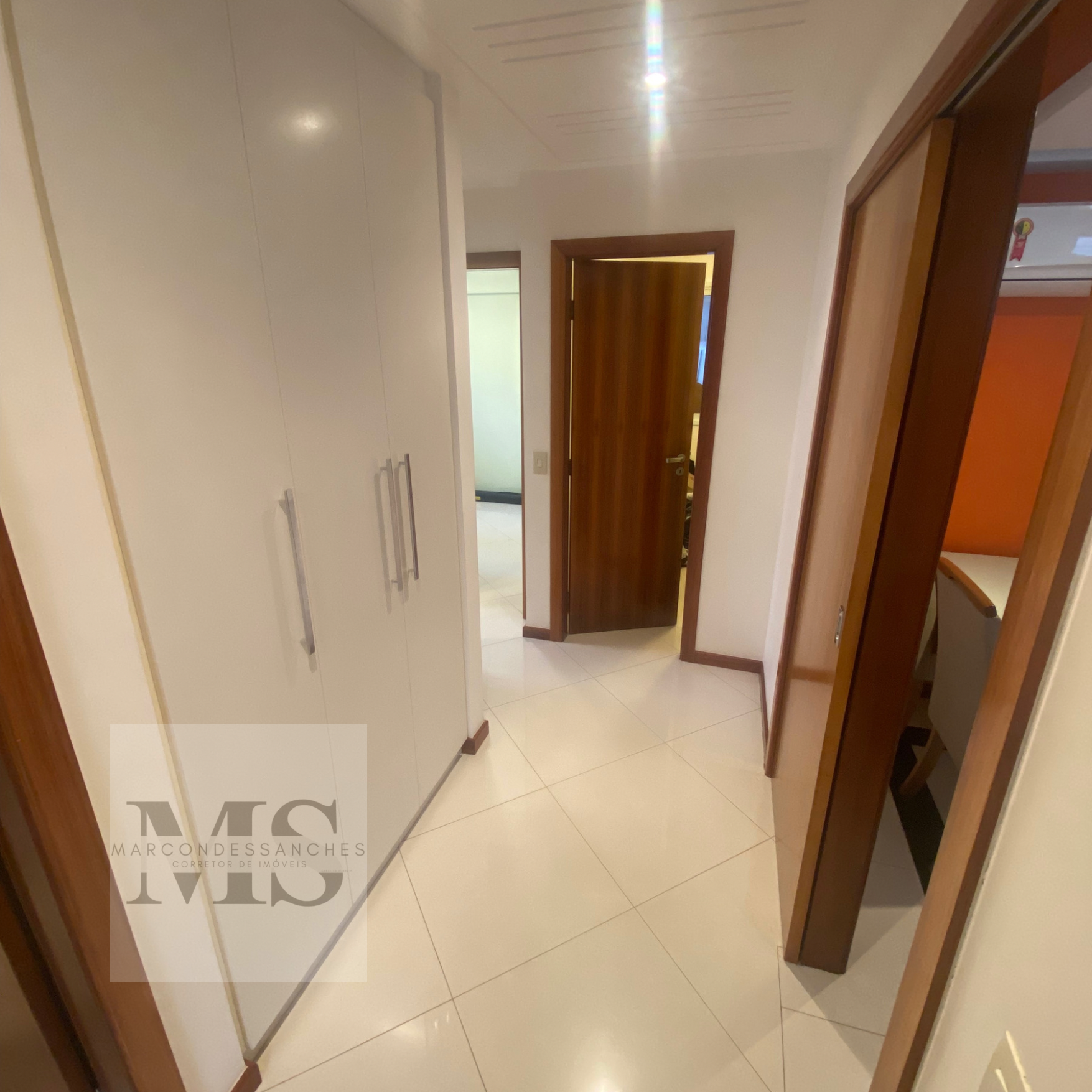 Apartamento à venda com 4 quartos, 116m² - Foto 18