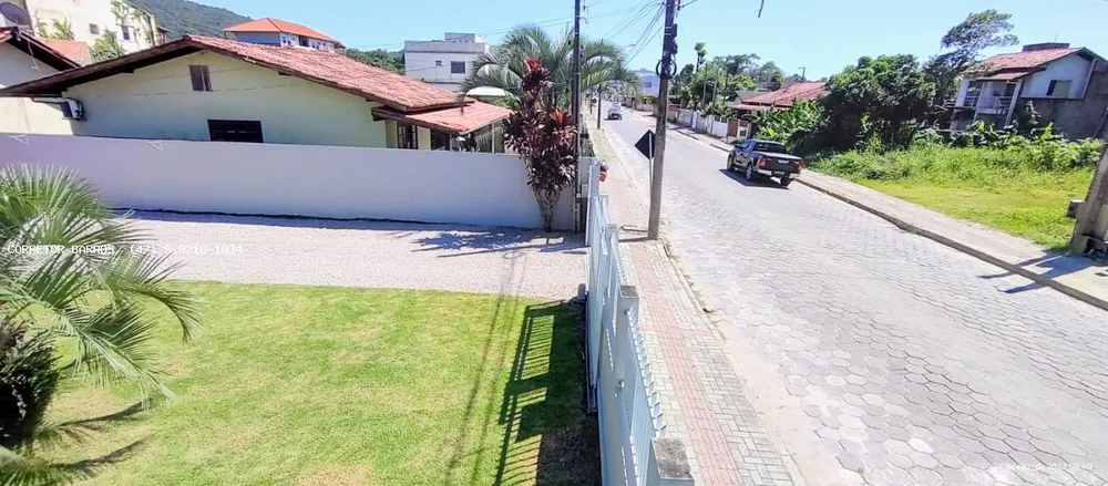 Casa, 3 quartos, 70 m² - Foto 2