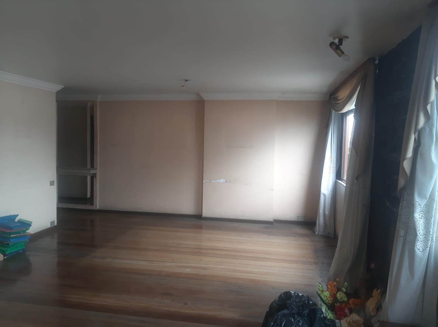 Apartamento à venda com 4 quartos, 150m² - Foto 18