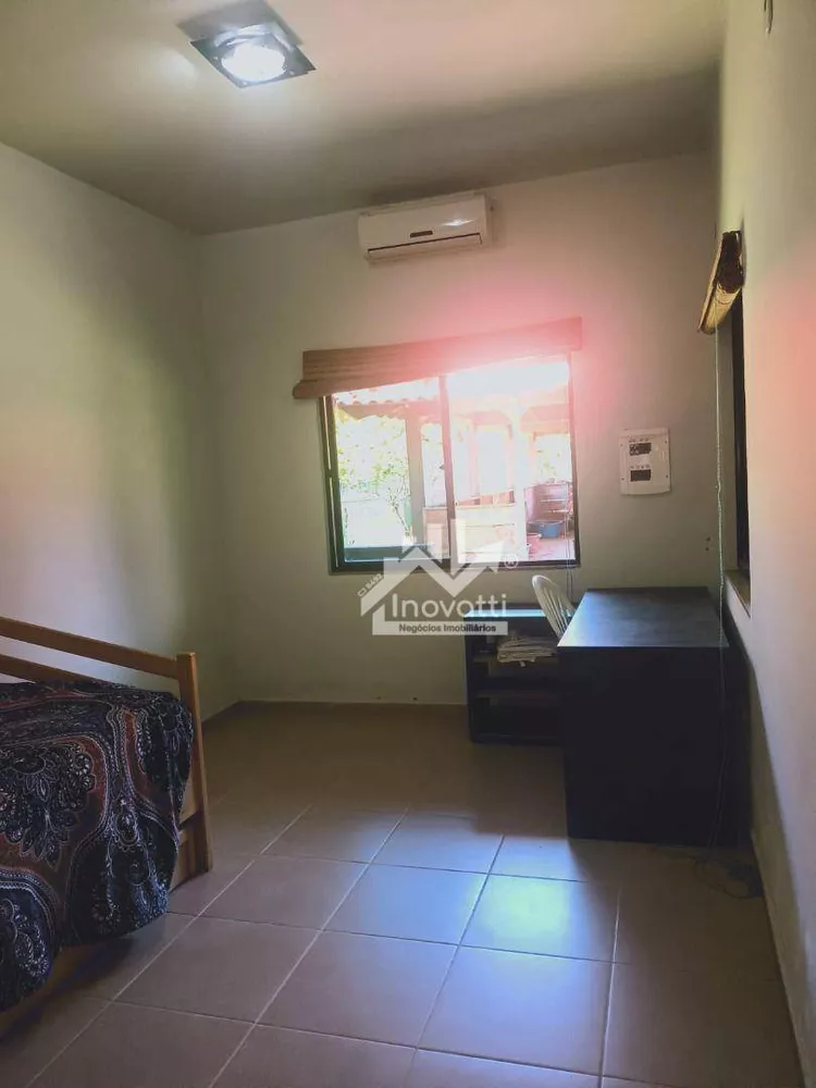 Sítio, 4 quartos, 2450 m² - Foto 35