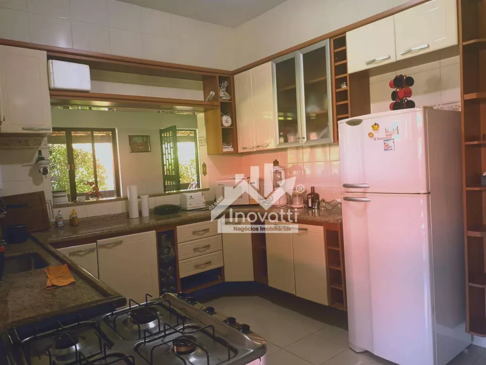 Sítio, 4 quartos, 2450 m² - Foto 26