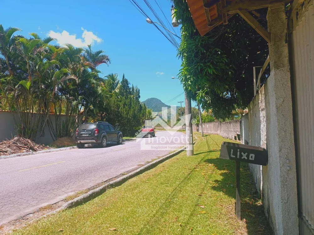 Sítio, 4 quartos, 2450 m² - Foto 5