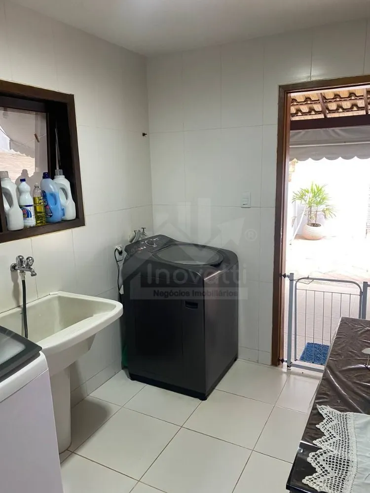Casa, 3 quartos, 250 m² - Foto 11