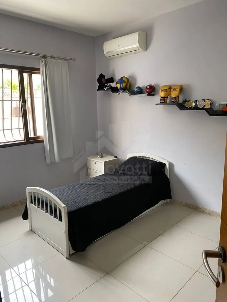 Casa, 3 quartos, 250 m² - Foto 19