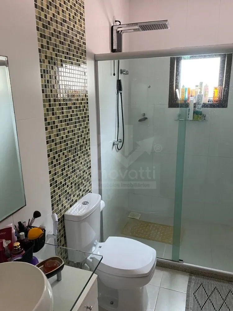 Casa, 3 quartos, 250 m² - Foto 16