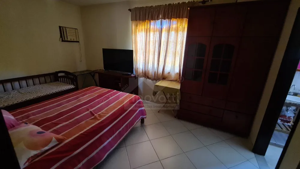 Casa, 3 quartos, 250 m² - Foto 2