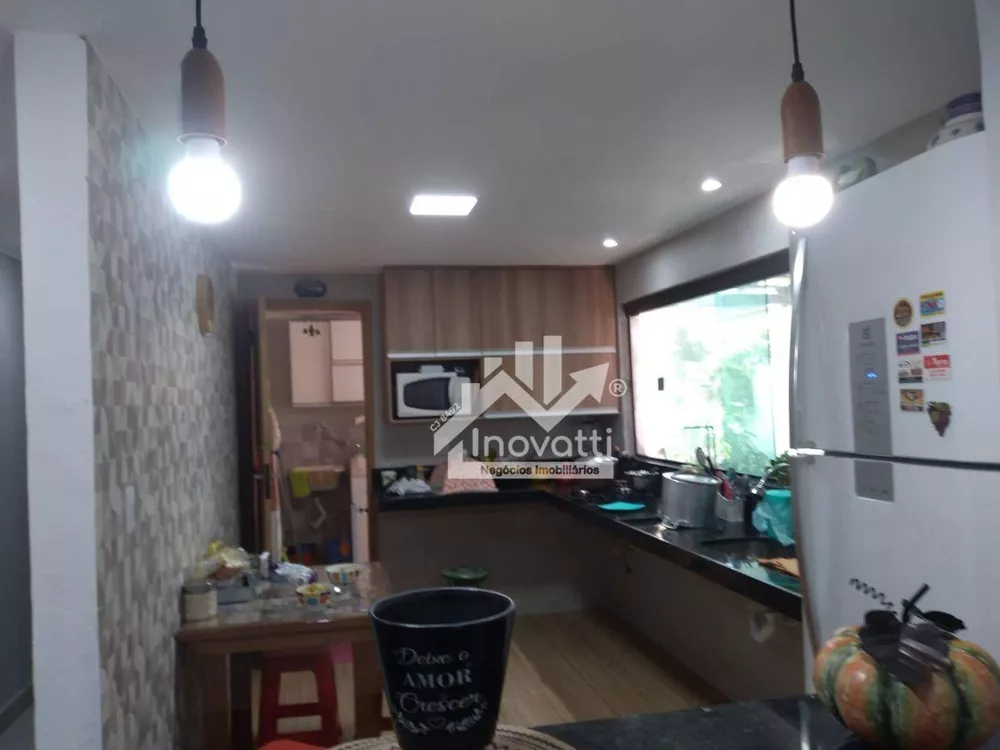Casa, 2 quartos, 220 m² - Foto 12