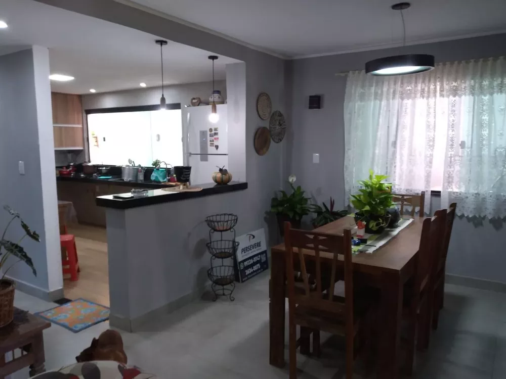 Casa, 2 quartos, 220 m² - Foto 39