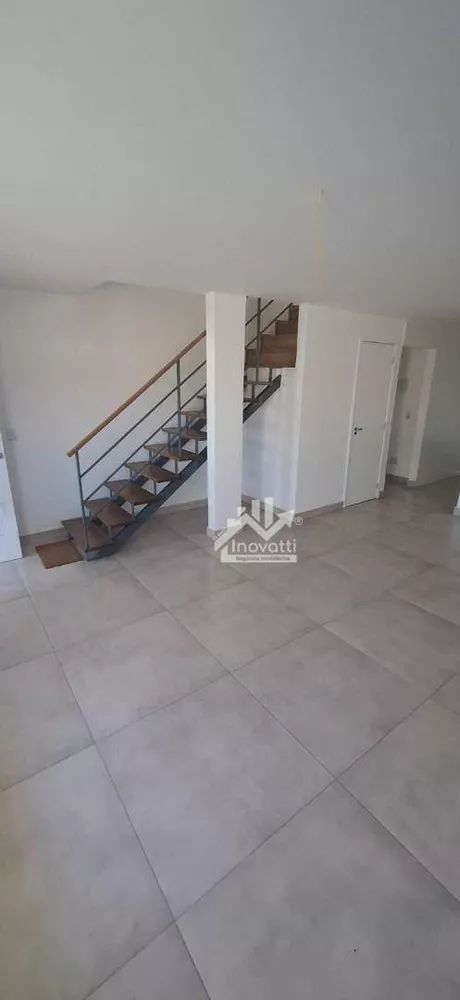 Casa, 3 quartos, 98 m² - Foto 4