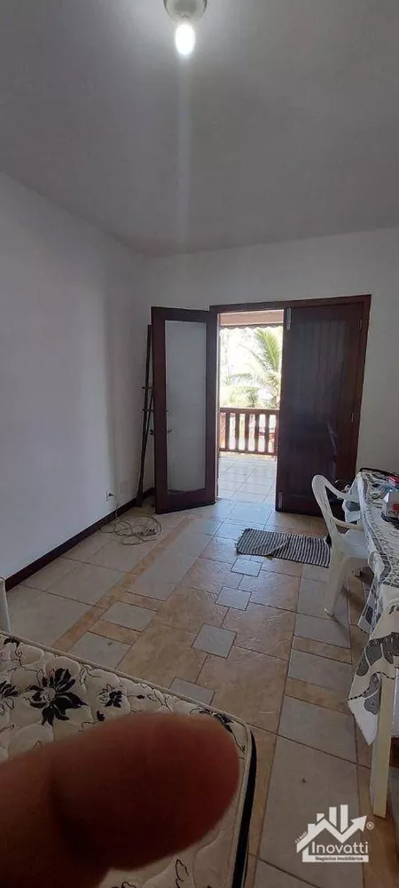 Casa, 4 quartos, 274 m² - Foto 1
