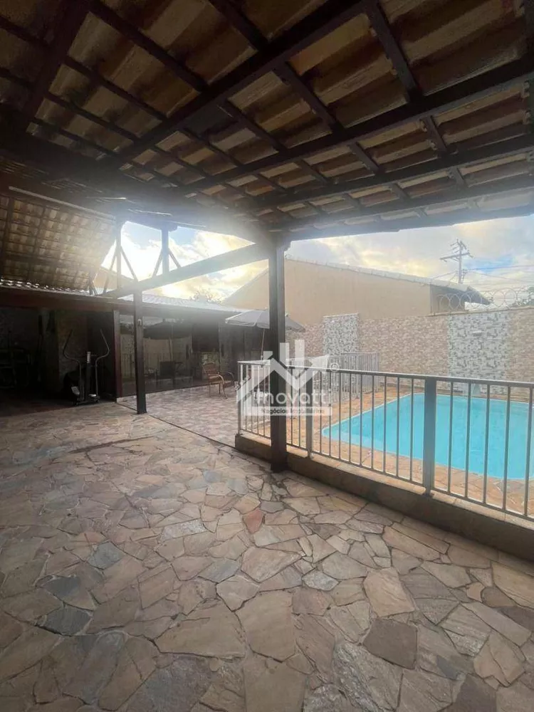 Casa, 2 quartos, 98 m² - Foto 1