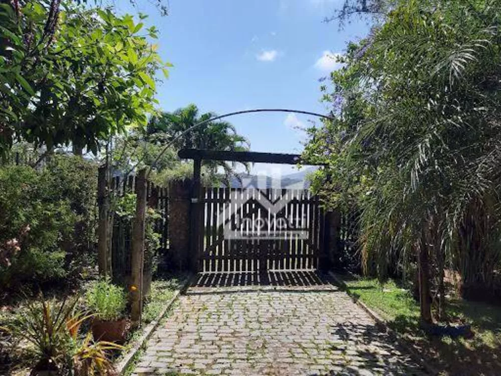 Casa, 4 quartos, 355 m² - Foto 2