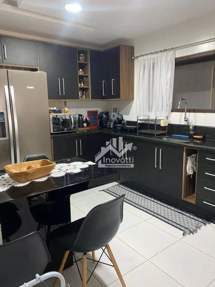 Casa, 3 quartos, 250 m² - Foto 6