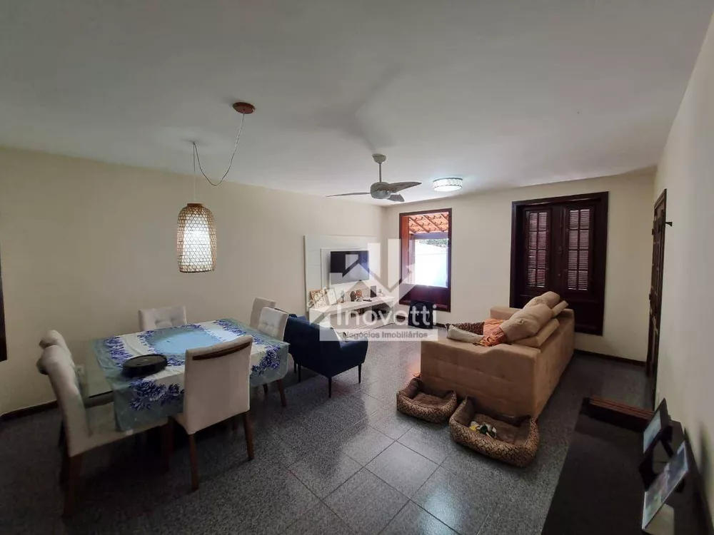 Casa, 3 quartos, 300 m² - Foto 13