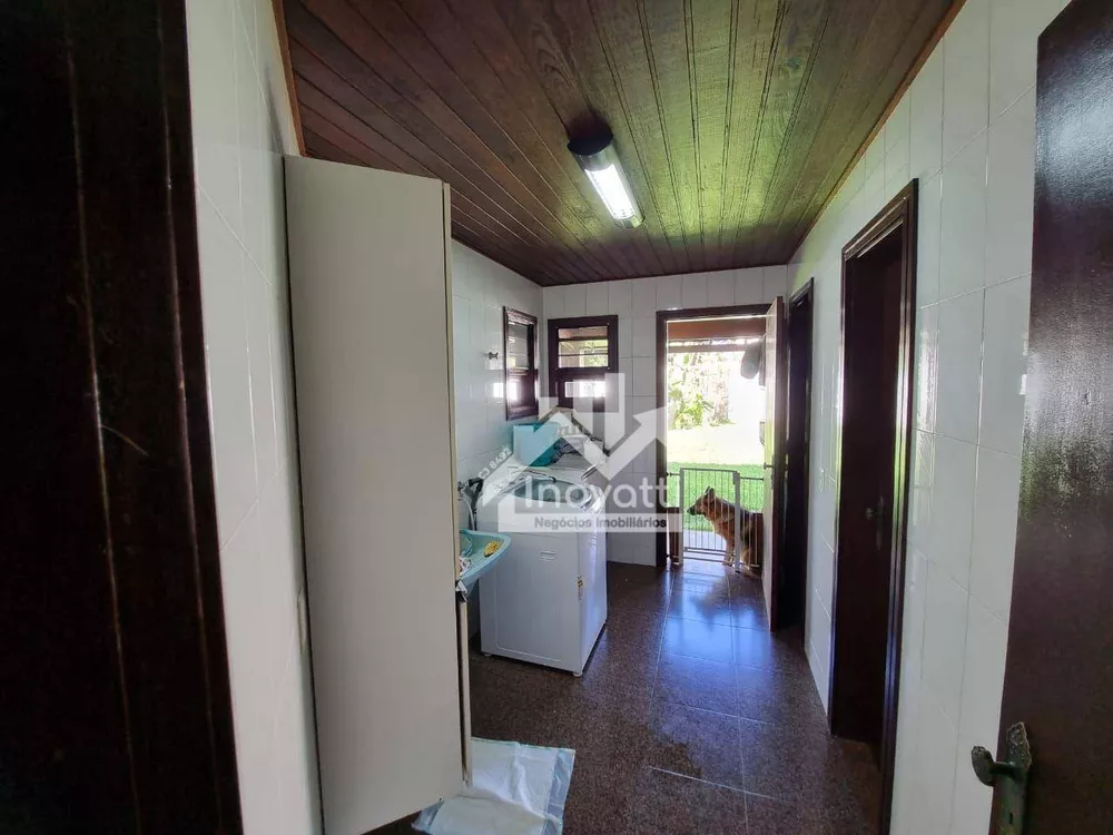 Casa, 3 quartos, 300 m² - Foto 14