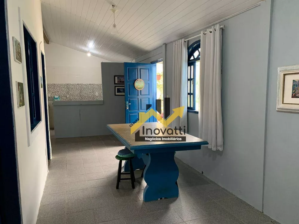 Casa à venda com 5 quartos, 168m² - Foto 22