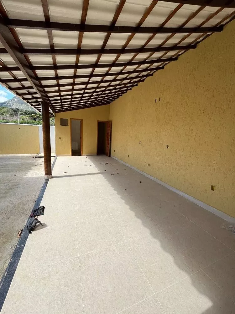 Casa de Condomínio à venda com 2 quartos, 131m² - Foto 2