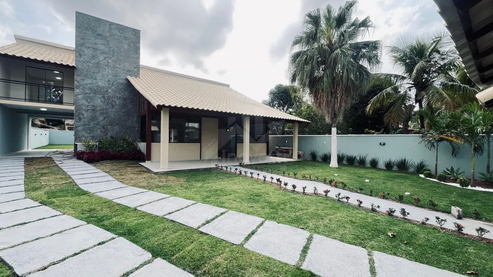 Casa, 4 quartos, 258 m² - Foto 1