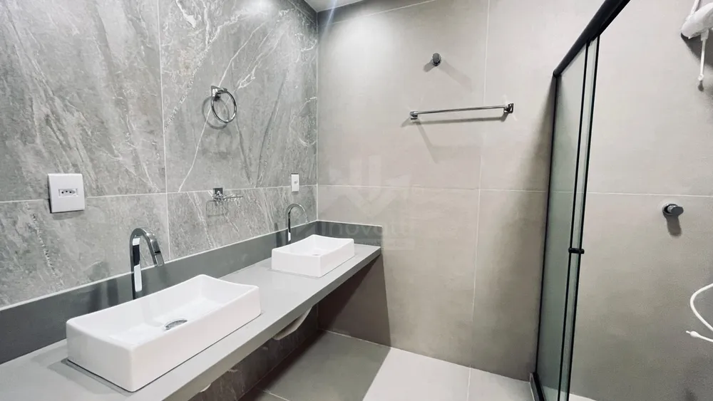 Casa, 4 quartos, 258 m² - Foto 18