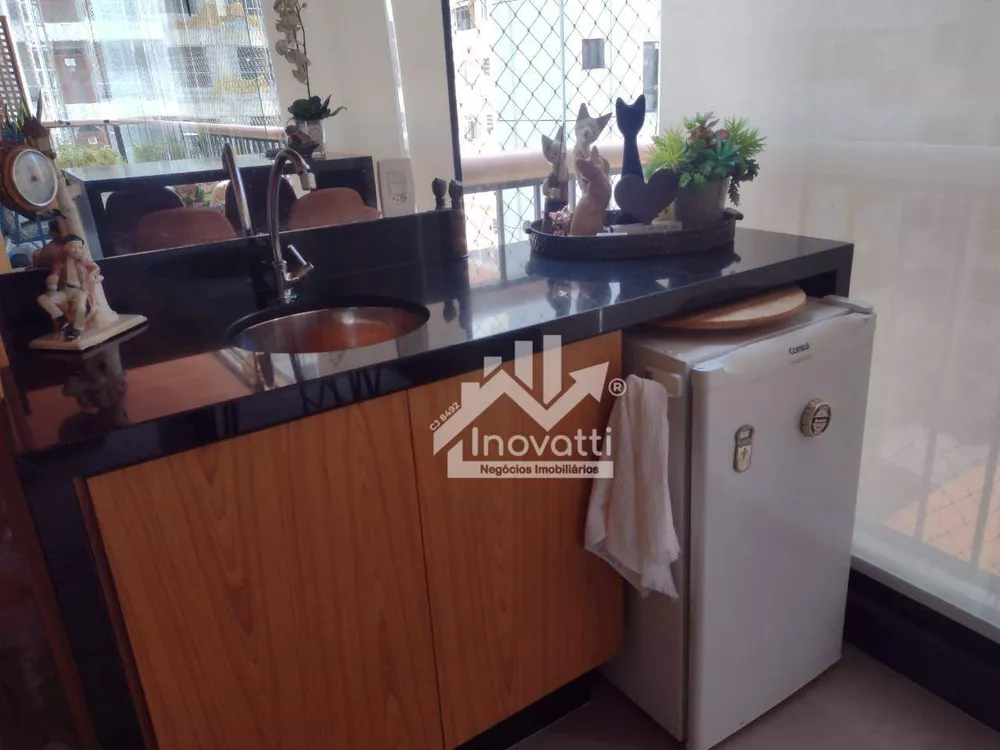 Apartamento, 3 quartos, 140 m² - Foto 11