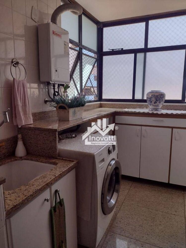 Apartamento, 3 quartos, 140 m² - Foto 2