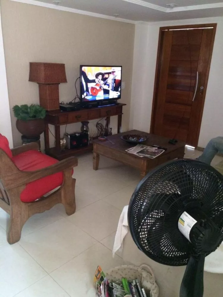 Casa, 4 quartos, 280 m² - Foto 1