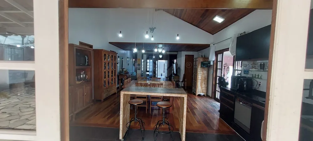 Casa, 5 quartos, 394 m² - Foto 3