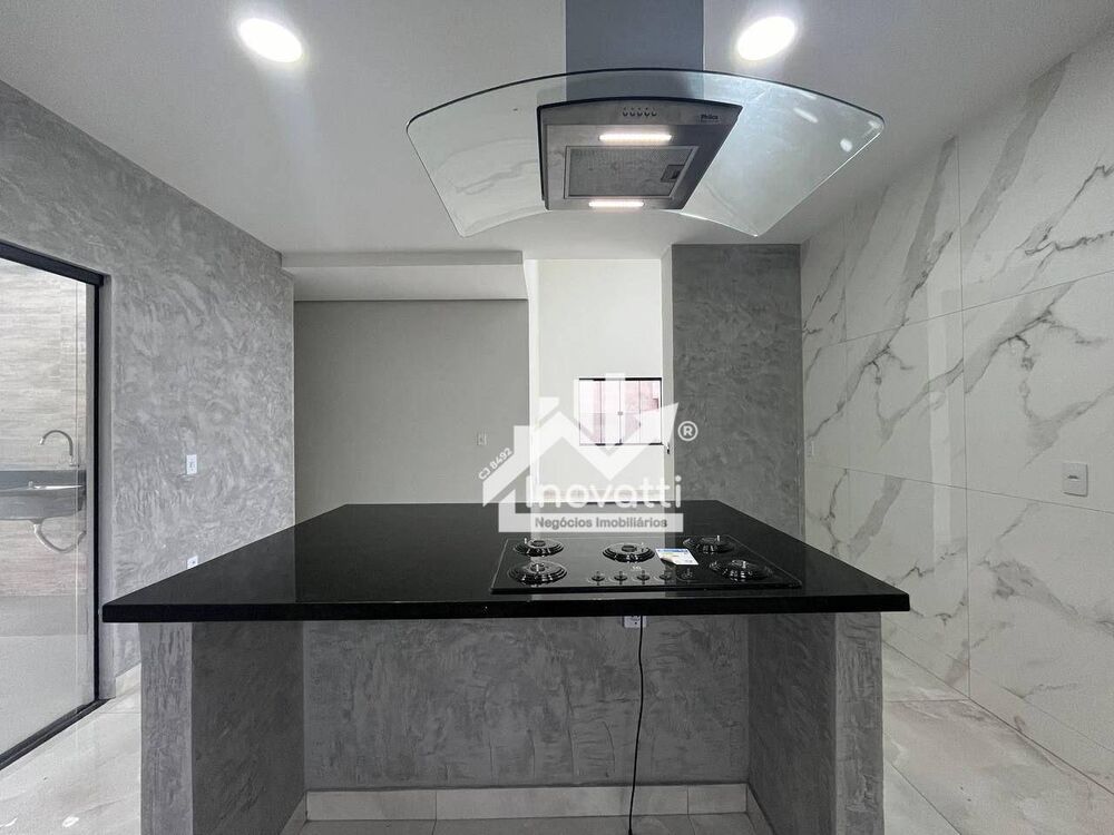 Casa, 3 quartos, 202 m² - Foto 2