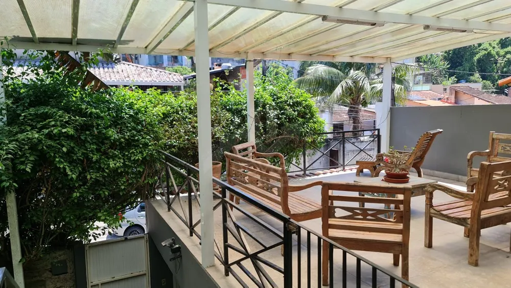 Casa, 4 quartos, 248 m² - Foto 1