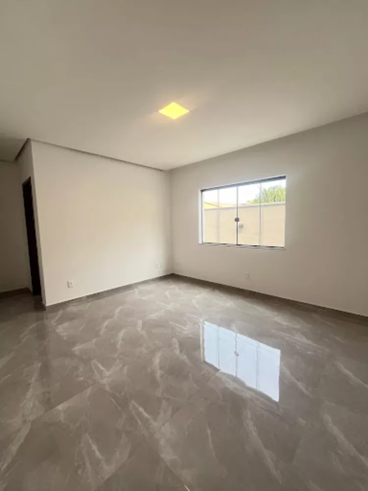 Casa à venda com 5 quartos, 192m² - Foto 8