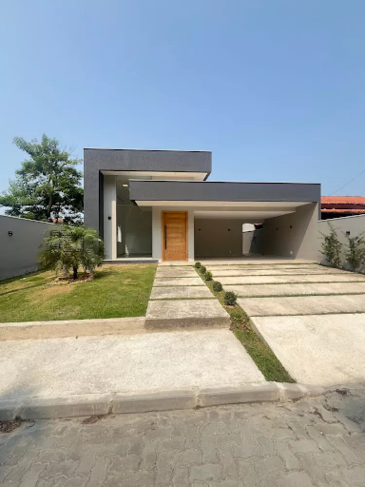 Casa à venda com 5 quartos, 192m² - Foto 2