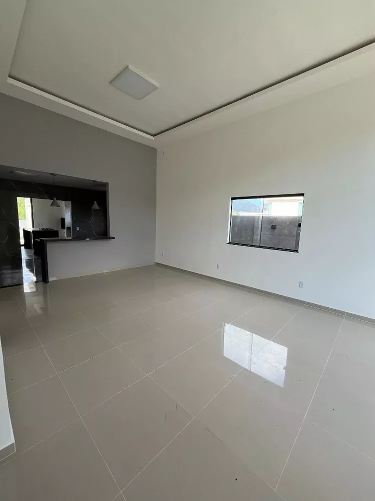 Casa de Condomínio à venda com 3 quartos, 135m² - Foto 2